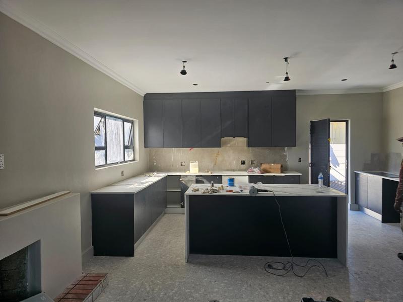 To Let 3 Bedroom Property for Rent in Clamhall Western Cape